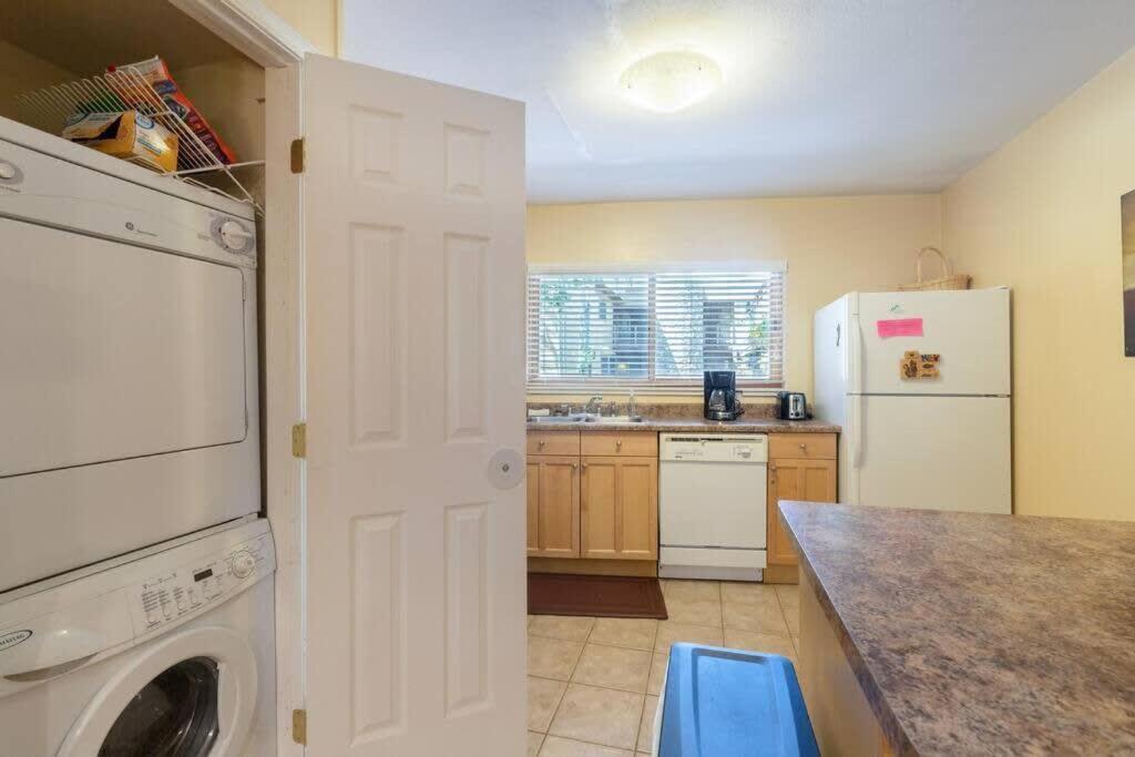 Downtown Chalet Close To Main St With Pool And Hot Tub Брекънридж Екстериор снимка